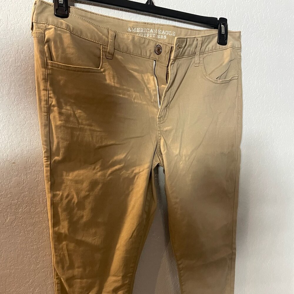 American Eagle Khaki Skinny Jeans